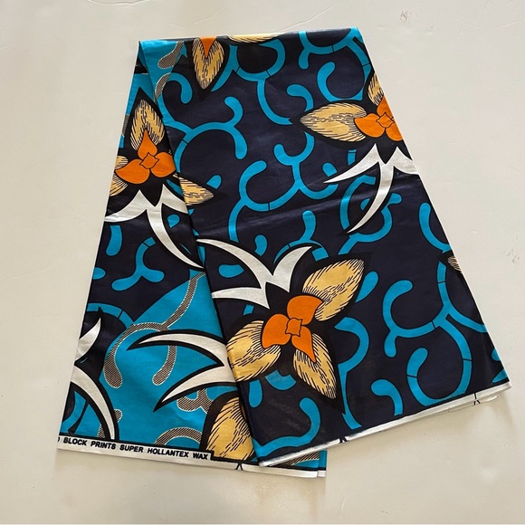 Blue Multicolor Floral Print Cotton Fabric - Picture 2 of 2